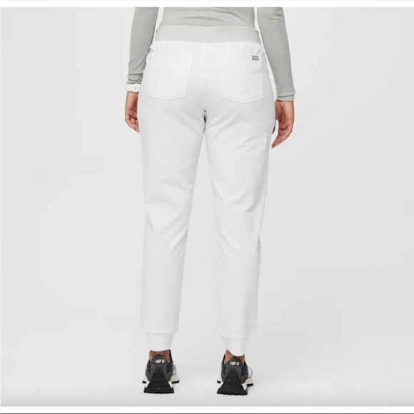 Figs Pants & Jumpsuits Nwt Figs Optic White Zamora Joggers Poshmark